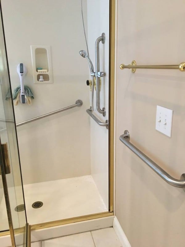 horizontal-and-vertical-grab-bars-in-bathroom-in-Indiana-home.jpg
