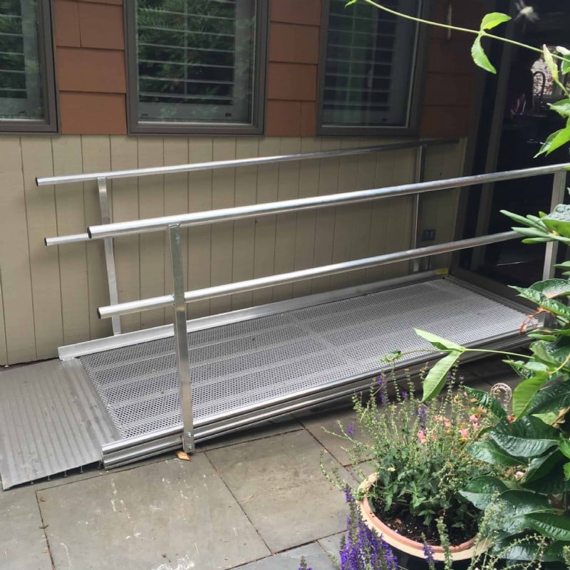 portable-aluminum-wheelchair-ramp-outdoor.jpg