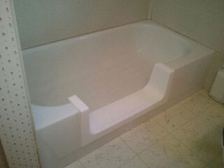 Step-in bathtub installed by Lifeway Mobility in Southern New England