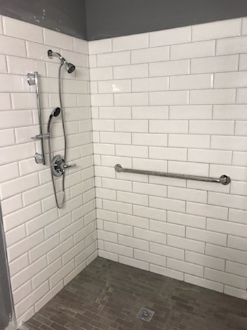 wheelchair-accesible-shower-install-Rockton-Illinois.jpg