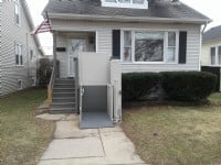 outdoor-Bruno-residential-vertical-platform-lift-in-Chicago.jpg