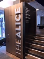 Commercial-lift-at-Goodman-Theatre-Chicago