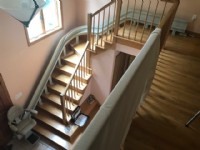 Curved-stairlift-in-Framingham-Massachusetts.jpg