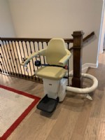 Handicare-Freecurve-stairlift-at-top-park-position-in-home-in-Indianapolis.JPG