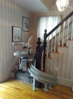 curved-stairlift-in-home-in-Reading-Massachusetts.jpg