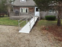 modular-wheelchair-ramp-to-backyard-in-Connecticut.jpg