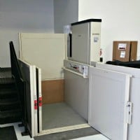 >Savaria Multilift Commercial Vertical Platform Lift