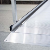 Solid Surface Portable Ramp With Handrails, Detail