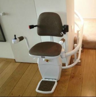 Hawle-Curved-Stairlift